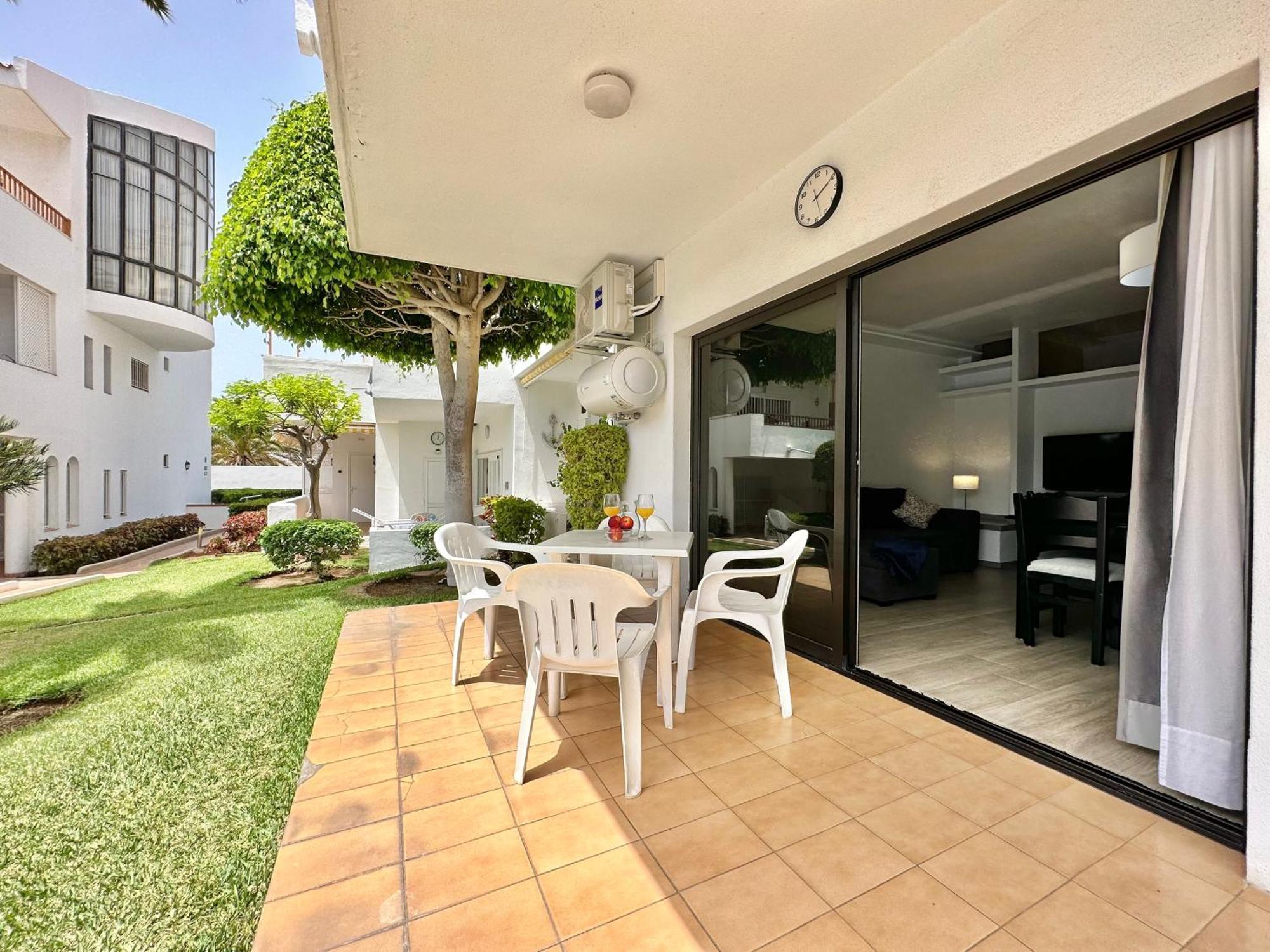 Pool Views Terrace Apartment Los Cristianos  Exterior photo